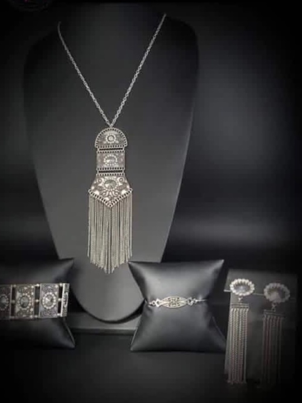 4 piece matchingJewelry Set